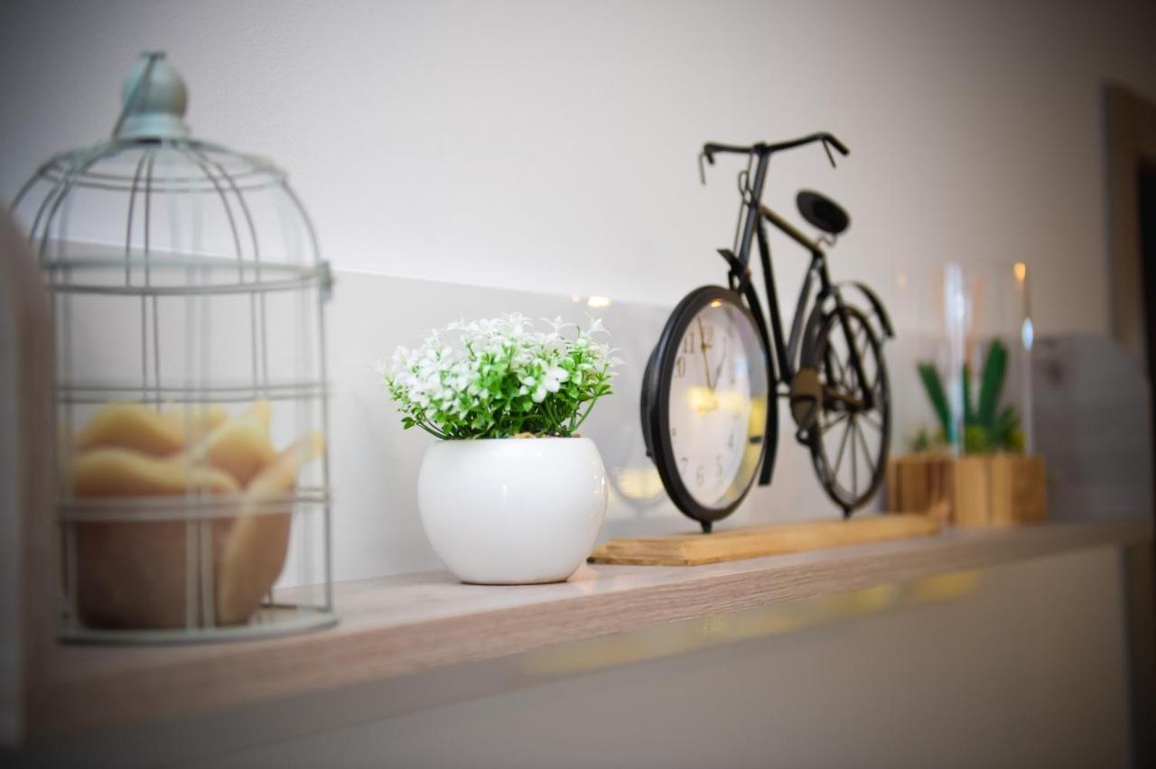 Apartment Markioli Povlja  Eksteriør bilde